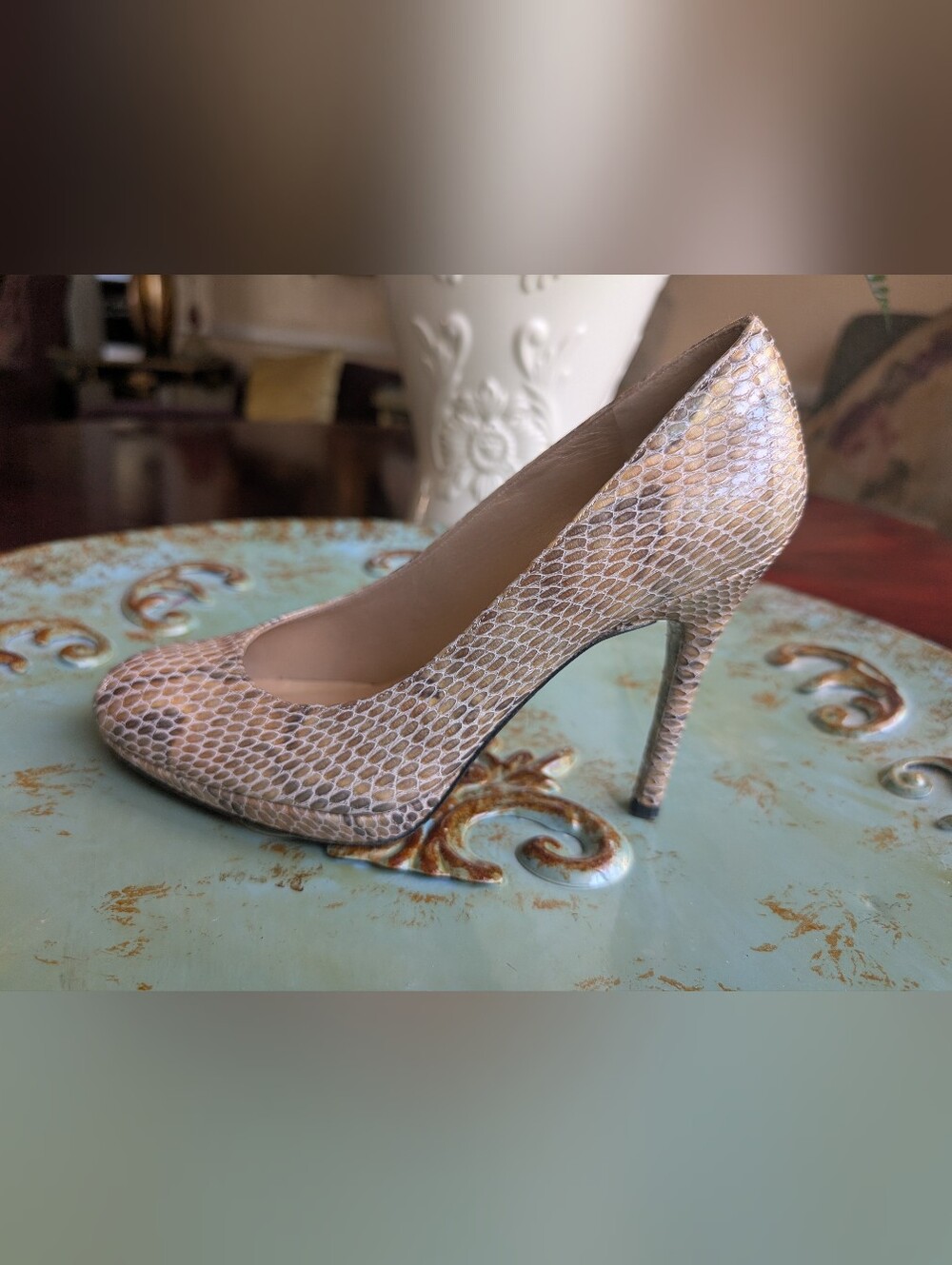 Stuart Weitzman Women’s Neutral Snakeskin Pattern High Heel Shoes Size 7M - Picture 8 of 12